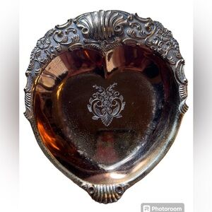 TAJ Importing Co. Japan Ornate Heart Shaped Trinket Dish